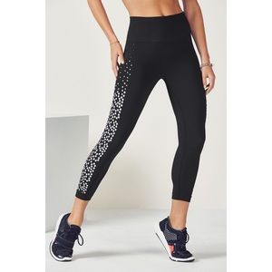 FABLETICS seamless polka dot black and white capri